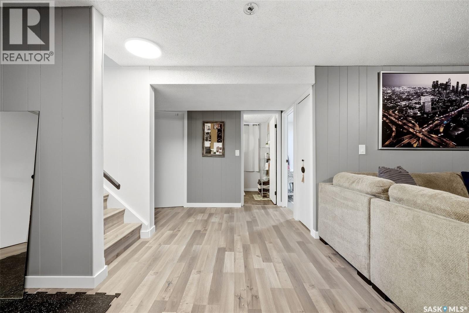 80 Eden AVENUE - 28