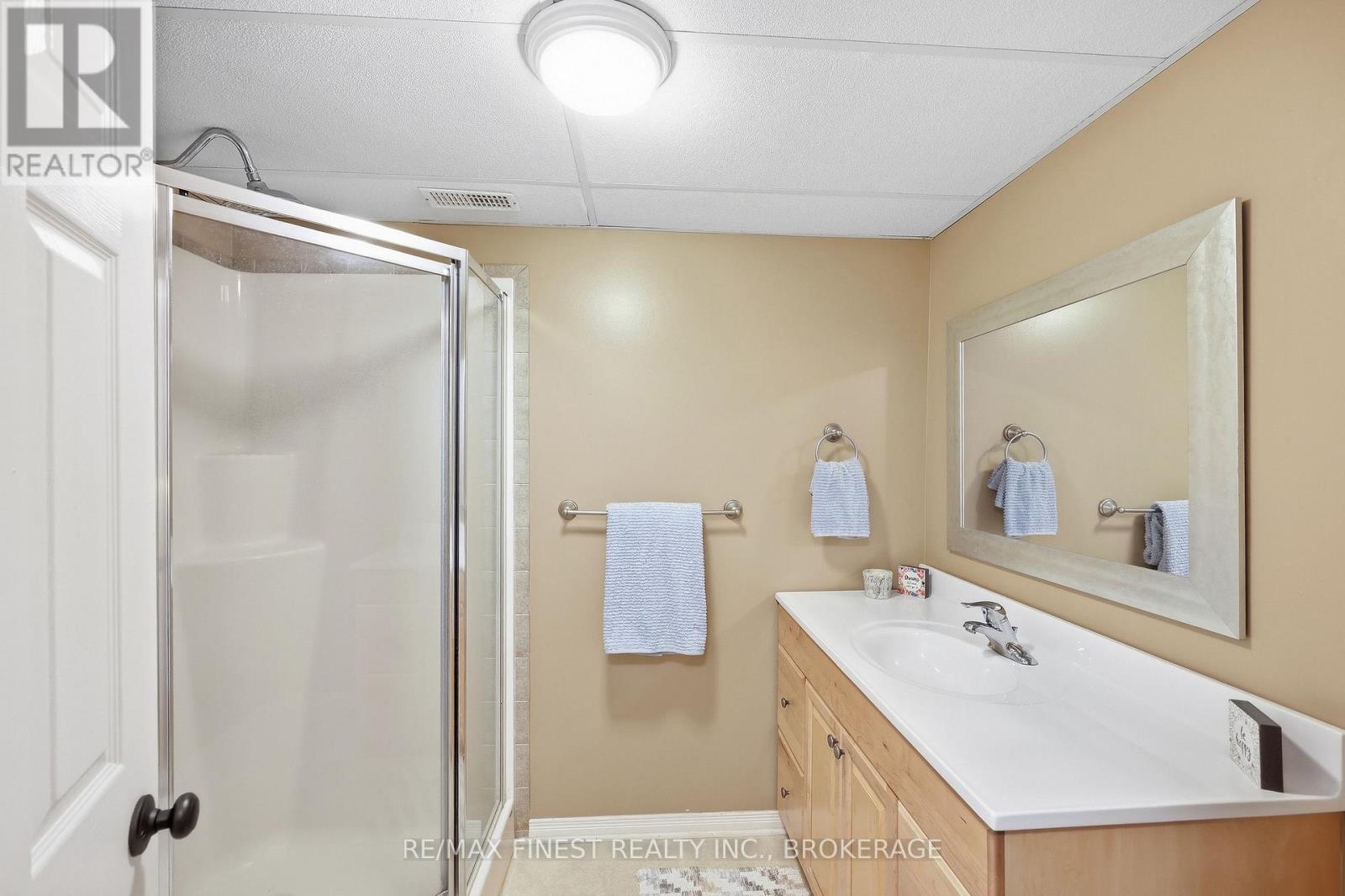 1199 COUNTY ROAD 2 - Image 32