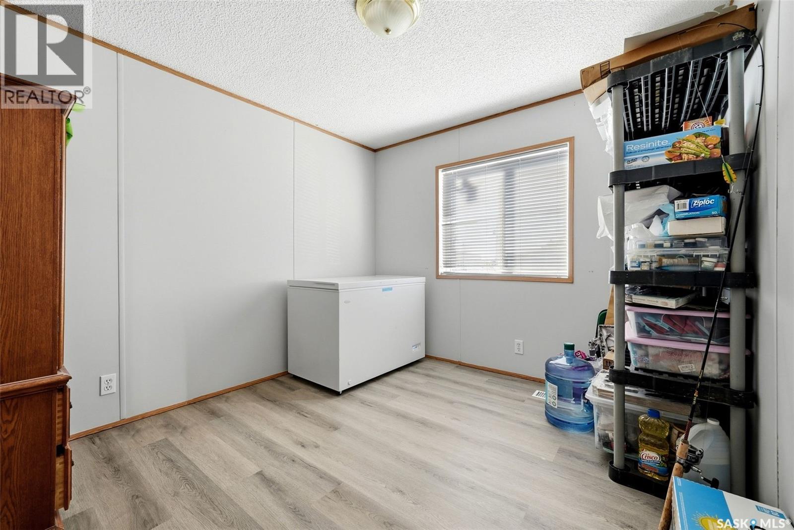 44 Walters COURT, Pilot Butte — photo 12
