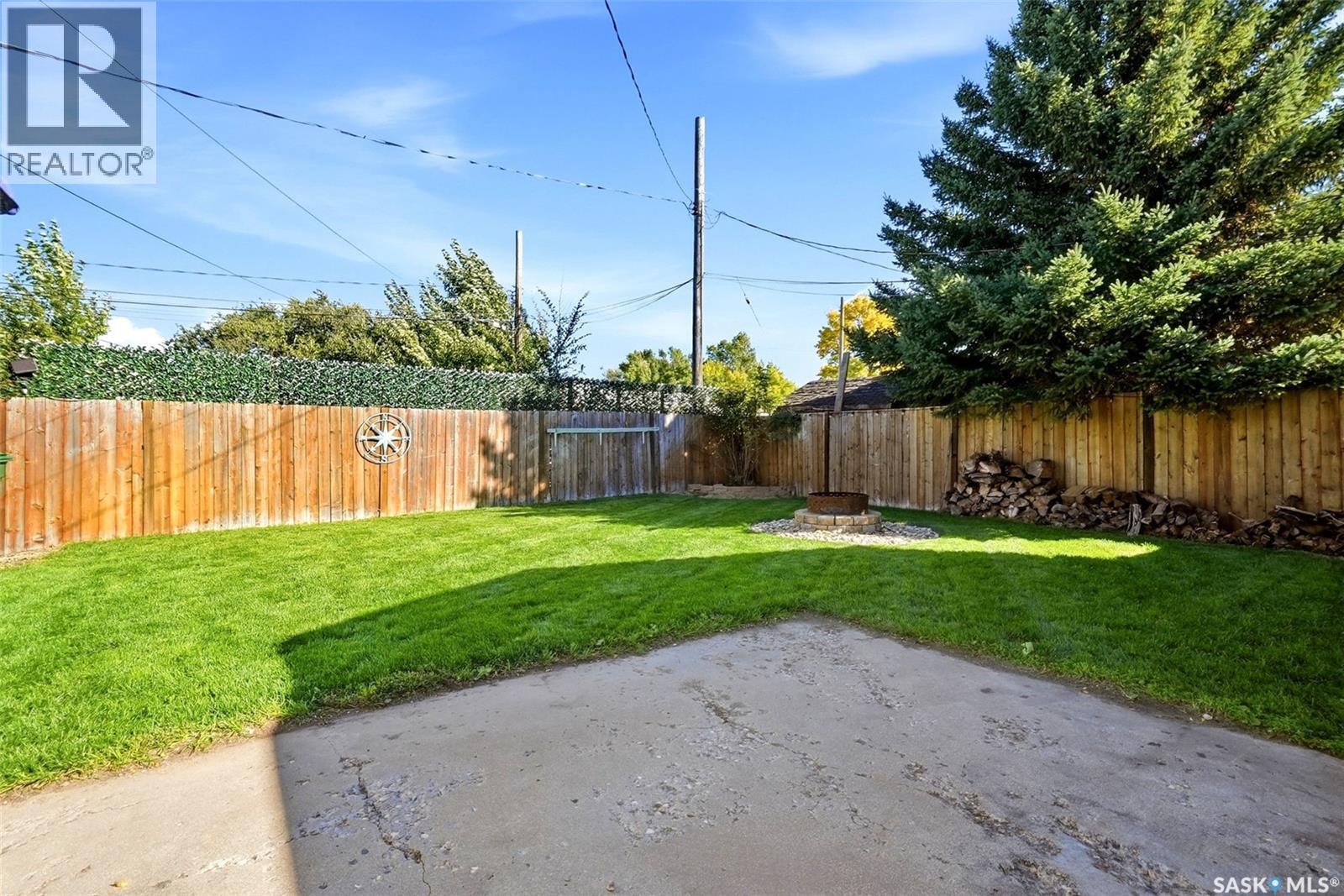 44 Walters COURT, Pilot Butte — photo 25