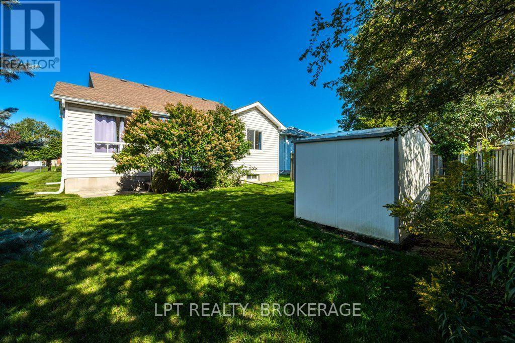 401 WATERLOO DRIVE, Kingston (East Gardiners Rd) — photo 5