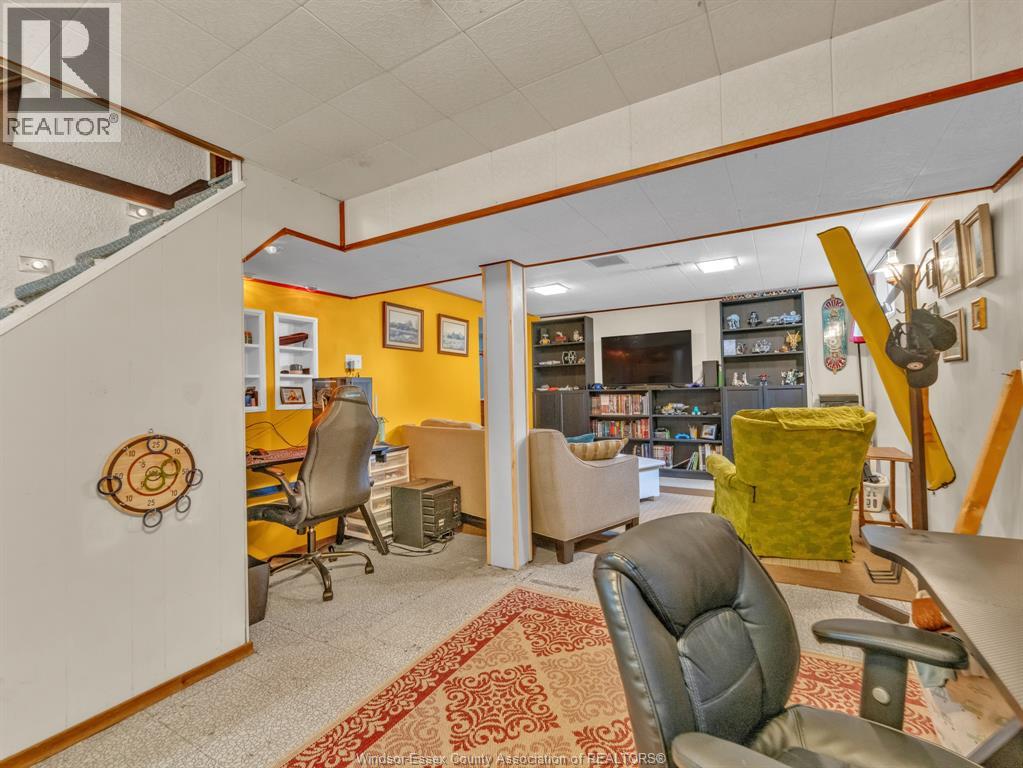 1757 OLIVE ROAD - 40