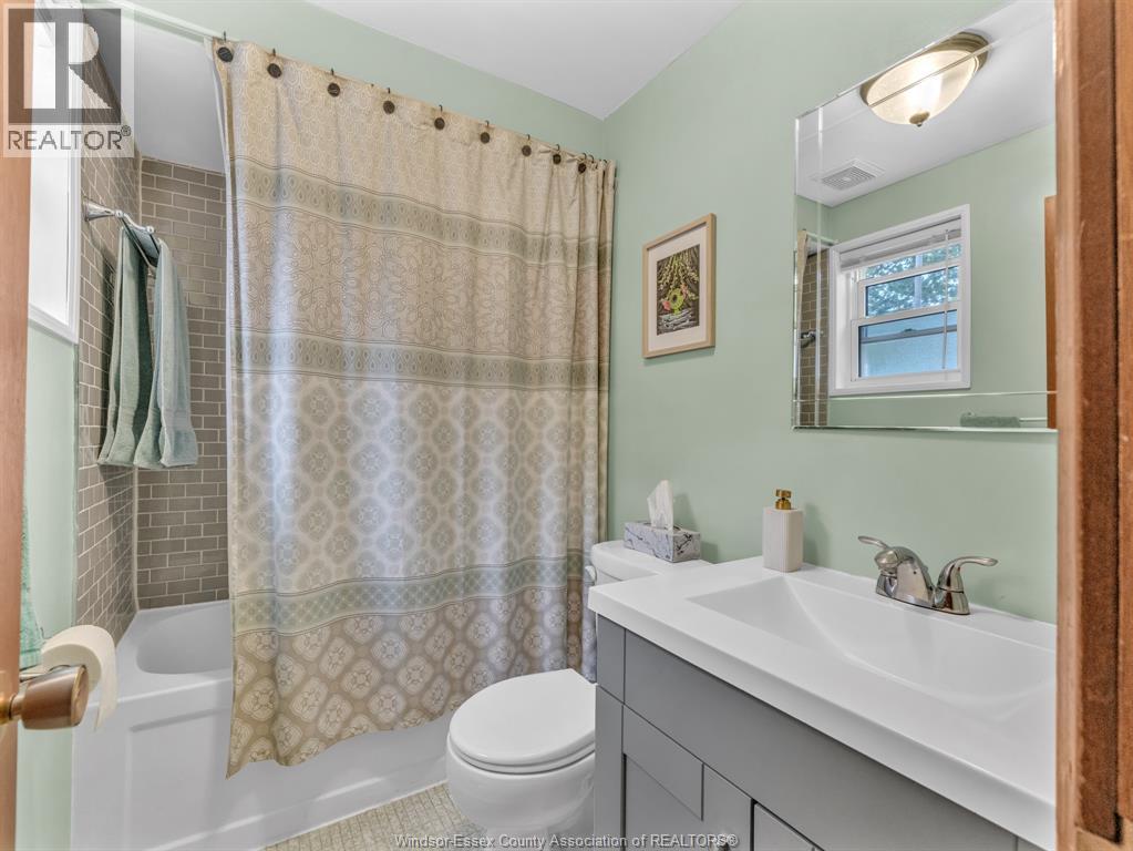 1757 OLIVE ROAD - 28