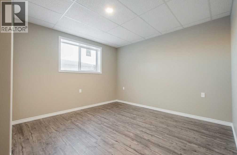 5215 52 Street, Valleyview — photo 20