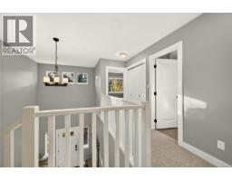 1195 Parkdale Creek Gdns, Langford, BC V9B4G9 Photo 18