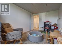 24 Erinlea Drive, St  Thomas, ON N5R5N8 Photo 47