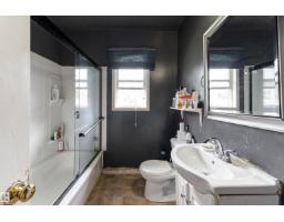 11205 95 St Nw, Edmonton, AB T5G1K8 Photo 17