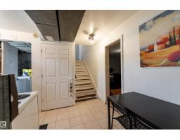 11205 95 St Nw, Edmonton, AB T5G1K8 Photo 18