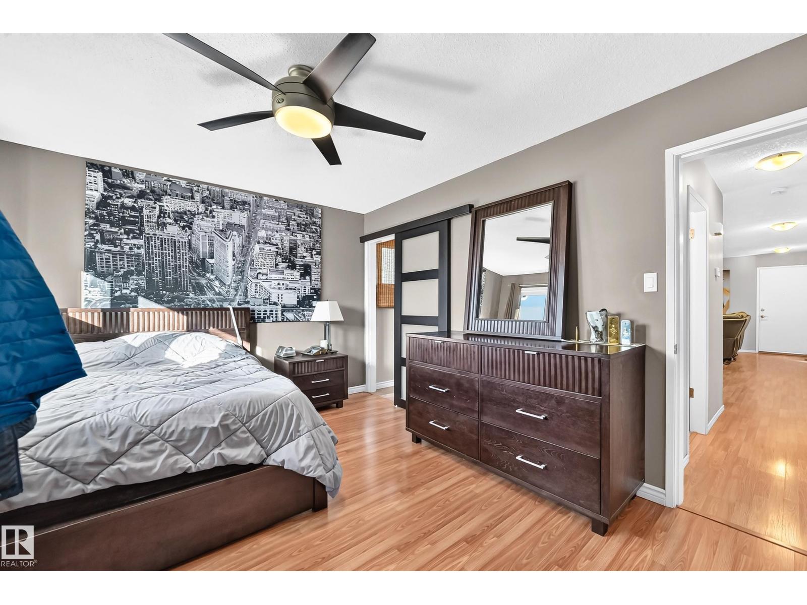 6107 146 AV NW - 17