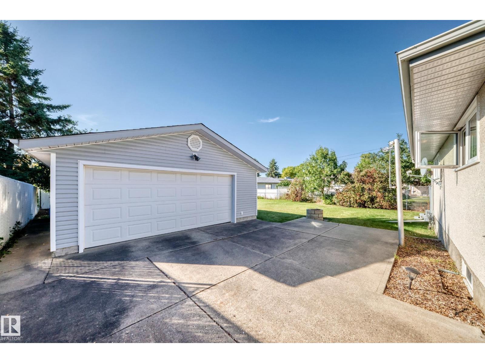 6107 146 AV NW - Image 42