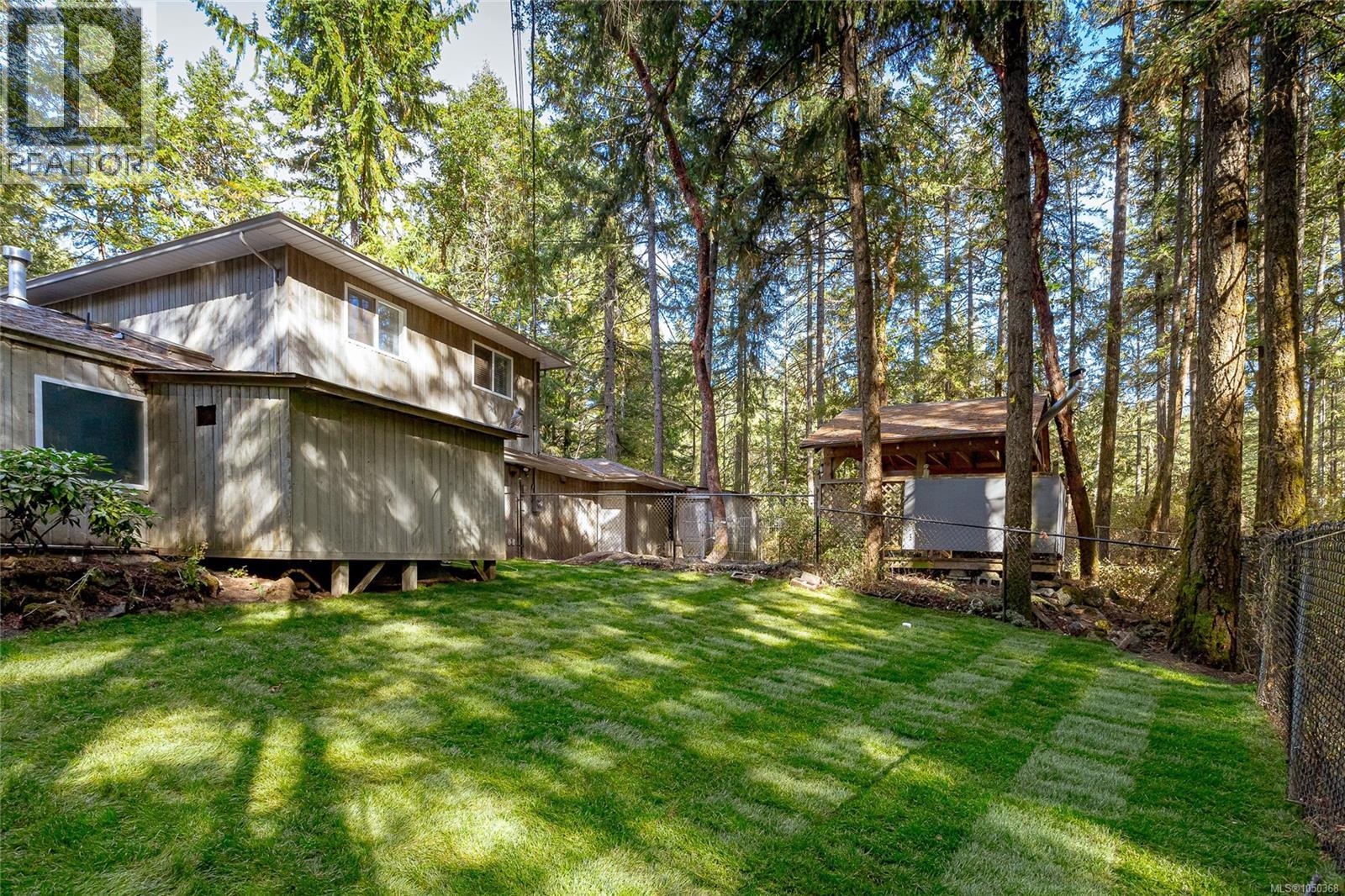 661 Millstream Lake Rd - Image 24