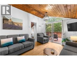 436 Hemlock Ave, Gabriola Island, BC V0R1X1 Photo 13