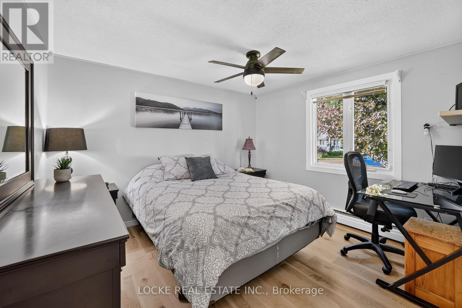 1501 QUEENSWOOD CRESCENT - Image 21