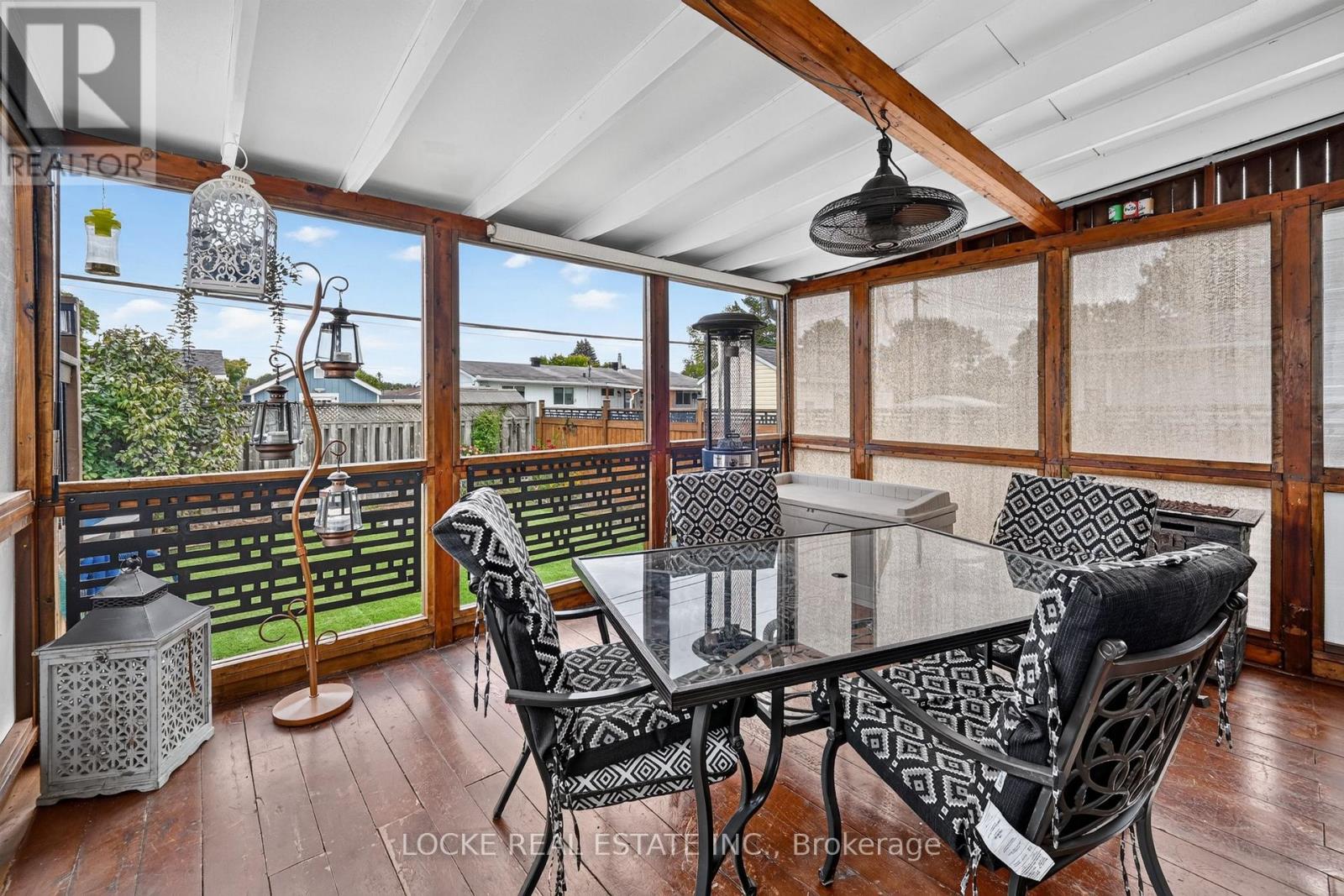 1501 QUEENSWOOD CRESCENT - Image 36