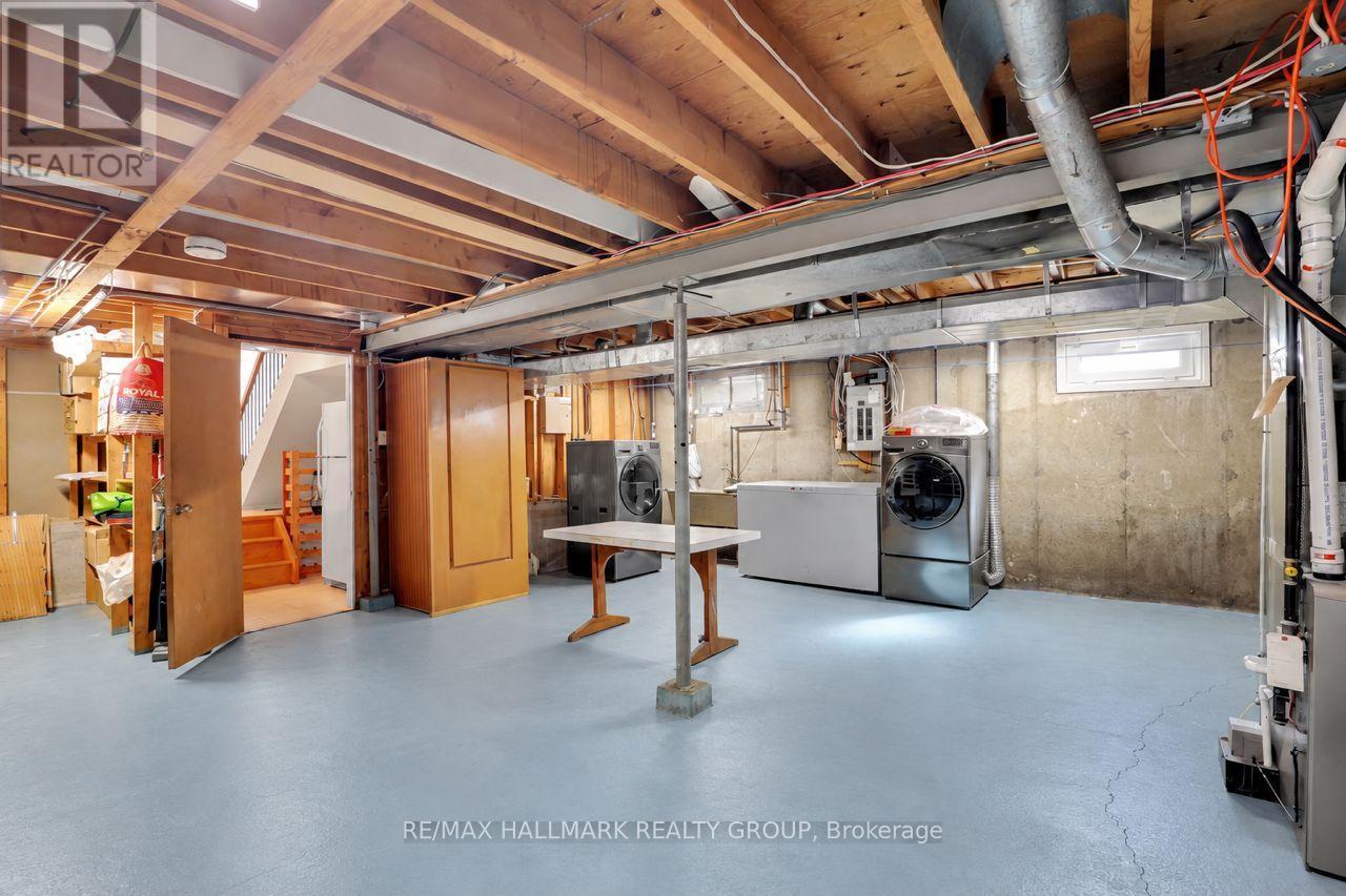 37 LYALL STREET - 29