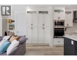 Bedroom - 4629 72 Street Nw, Calgary, AB T3B2L3 Photo 9