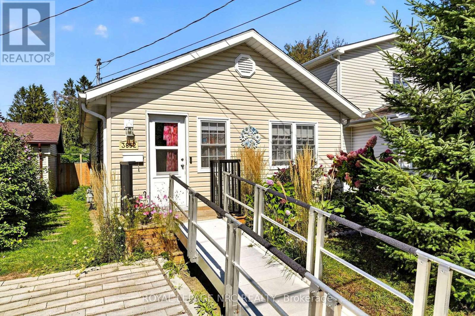 3852 MATHEWSON AVENUE, Fort Erie (Crystal Beach)
