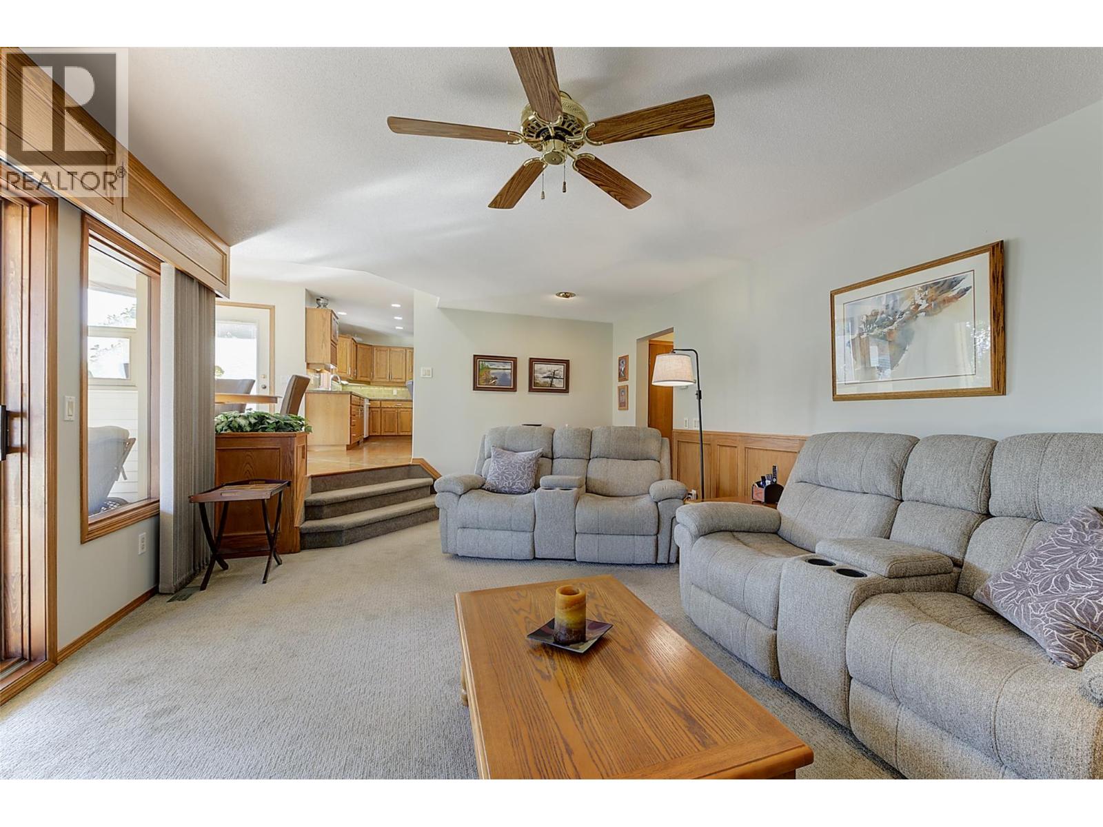  1385 Mountain Avenue, Kelowna