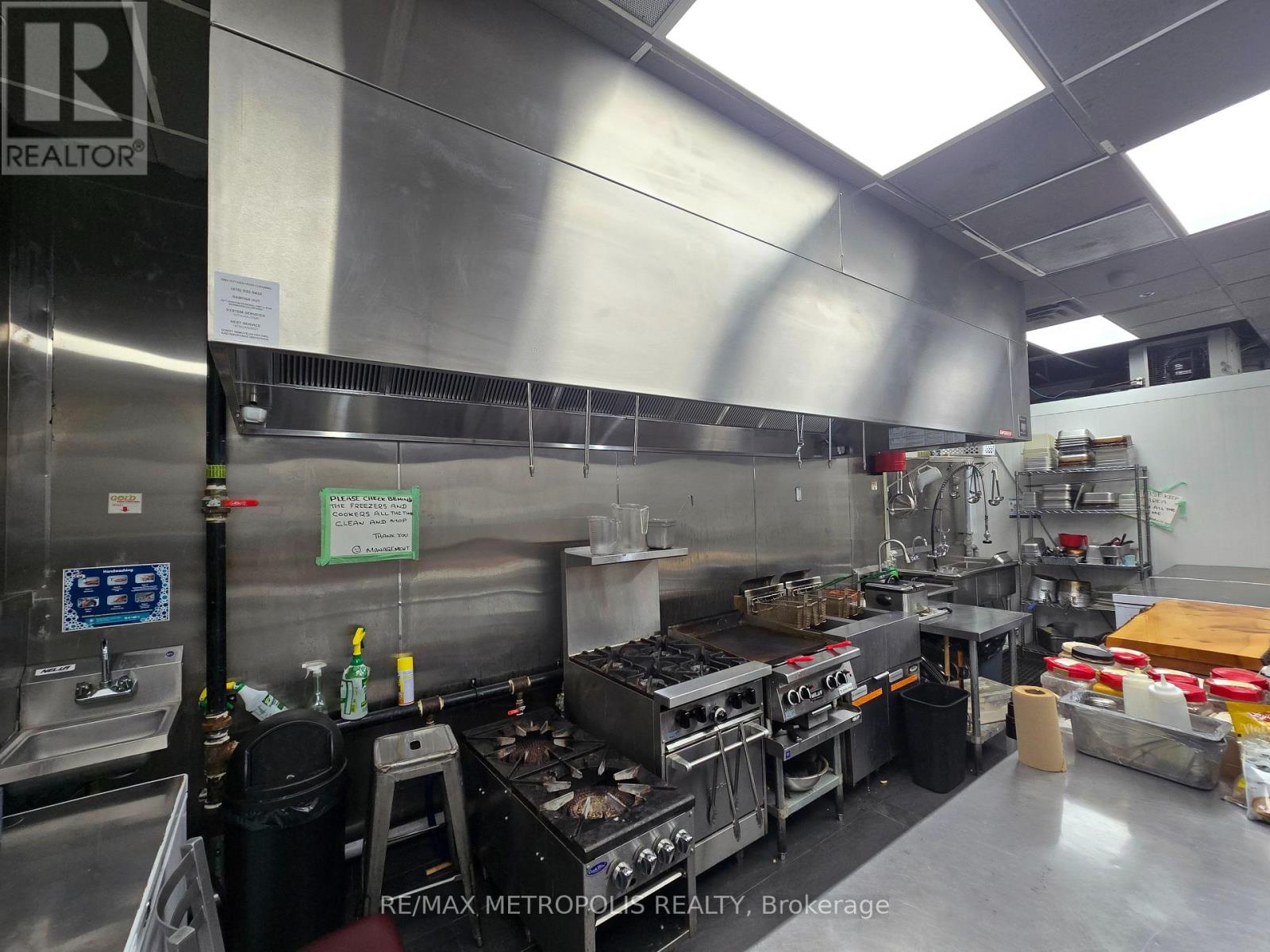 108 - 2377 HIGHWAY 2, Clarington (Bowmanville) — photo 6