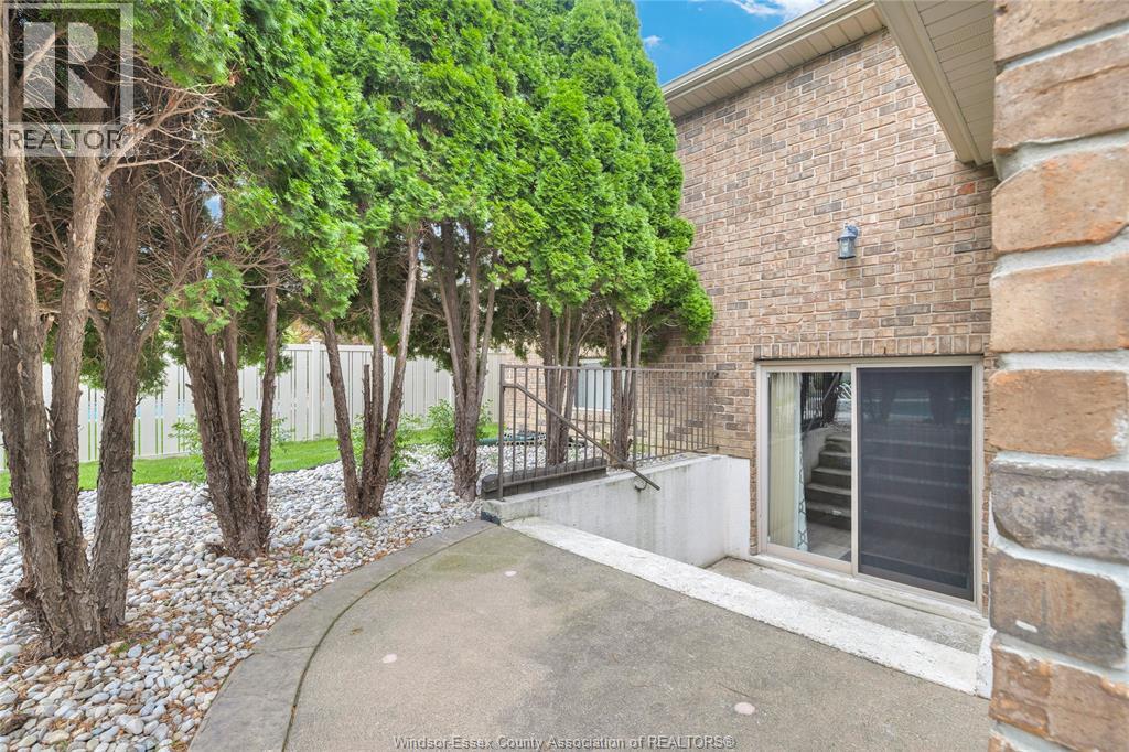 1371 MATTHEW CRESCENT - Image 34