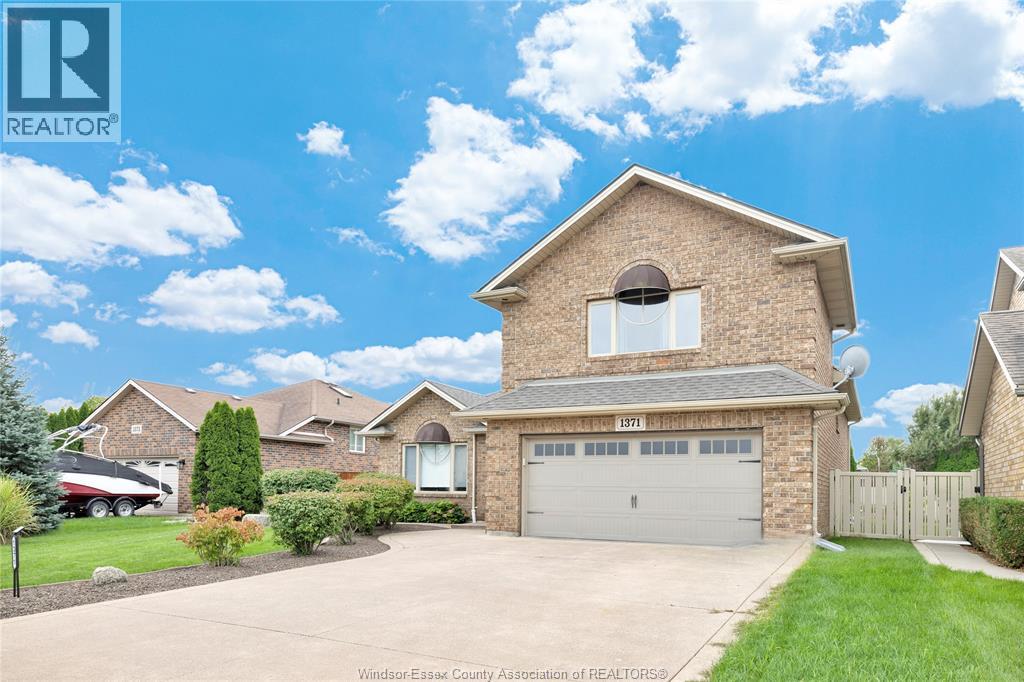 1371 MATTHEW CRESCENT, Lakeshore — photo 4