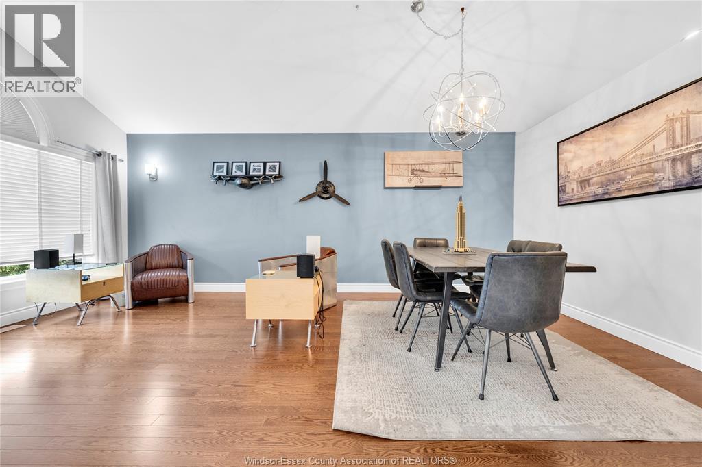1371 MATTHEW CRESCENT, Lakeshore — photo 8