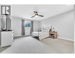 1371 Matthew Crescent, Lakeshore, ON N0R1A0 Photo 16