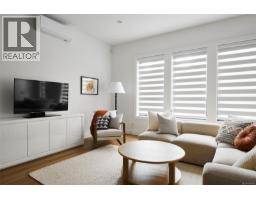 3912 Woodlands Pl, Saanich, BC V8N4J8 Photo 41