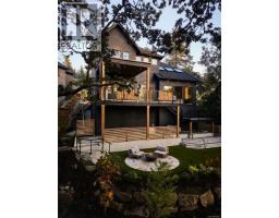 3912 Woodlands Pl, Saanich, BC V8N4J8 Photo 45