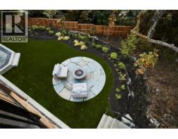 3912 Woodlands Pl, Saanich, BC V8N4J8 Photo 53