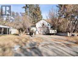 328 Third Street W, Cochrane, AB T4C1Z6 Photo 9