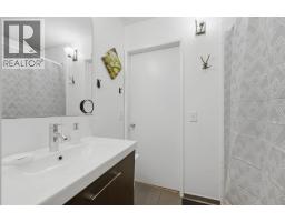 240 Shawinigan Drive Sw, Calgary, AB T2Y3B4 Photo 22