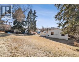 332 Third Street W, Cochrane, AB T4C1Z6 Photo 32