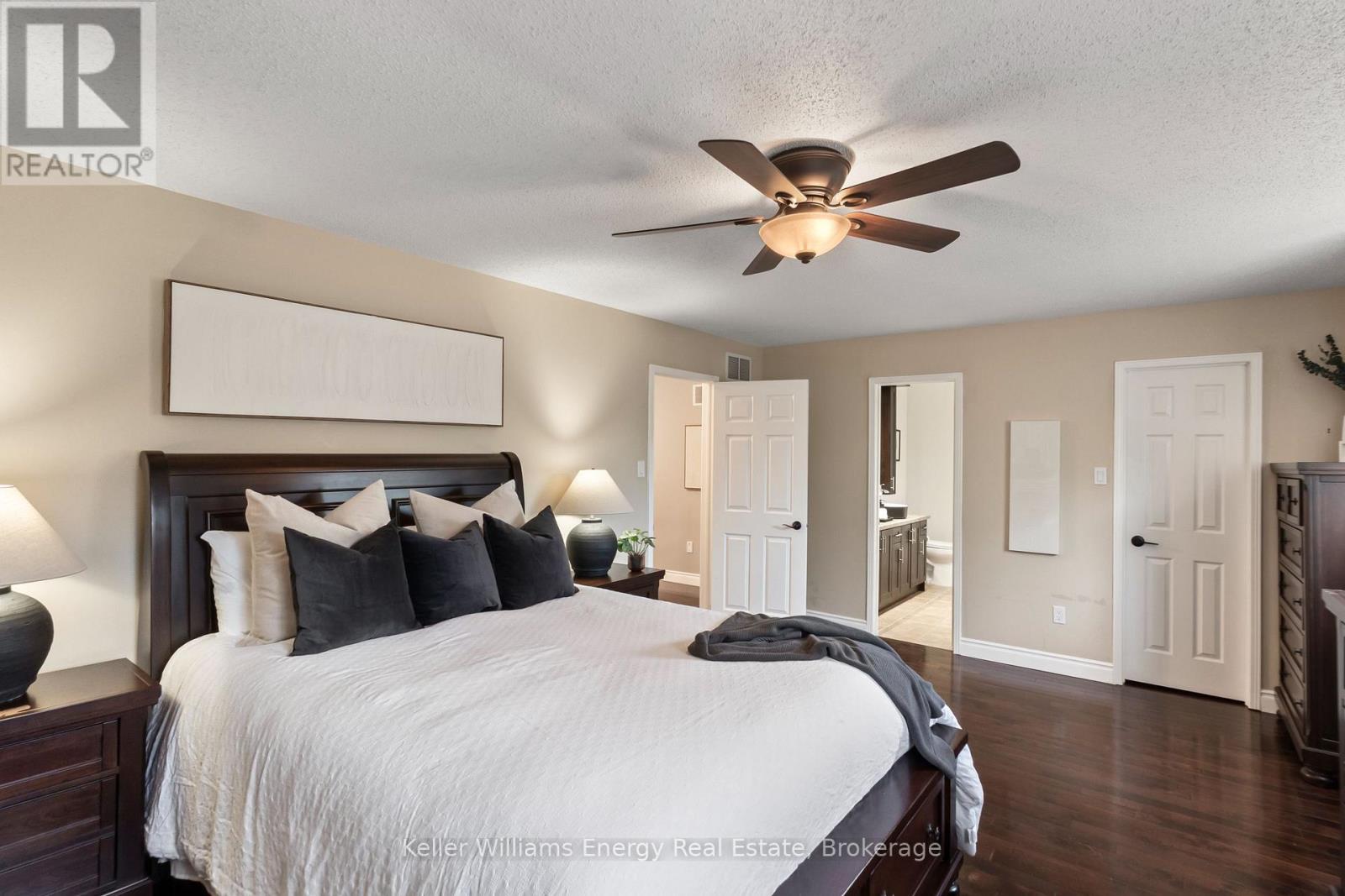 523 PALMTREE CRESCENT - 20