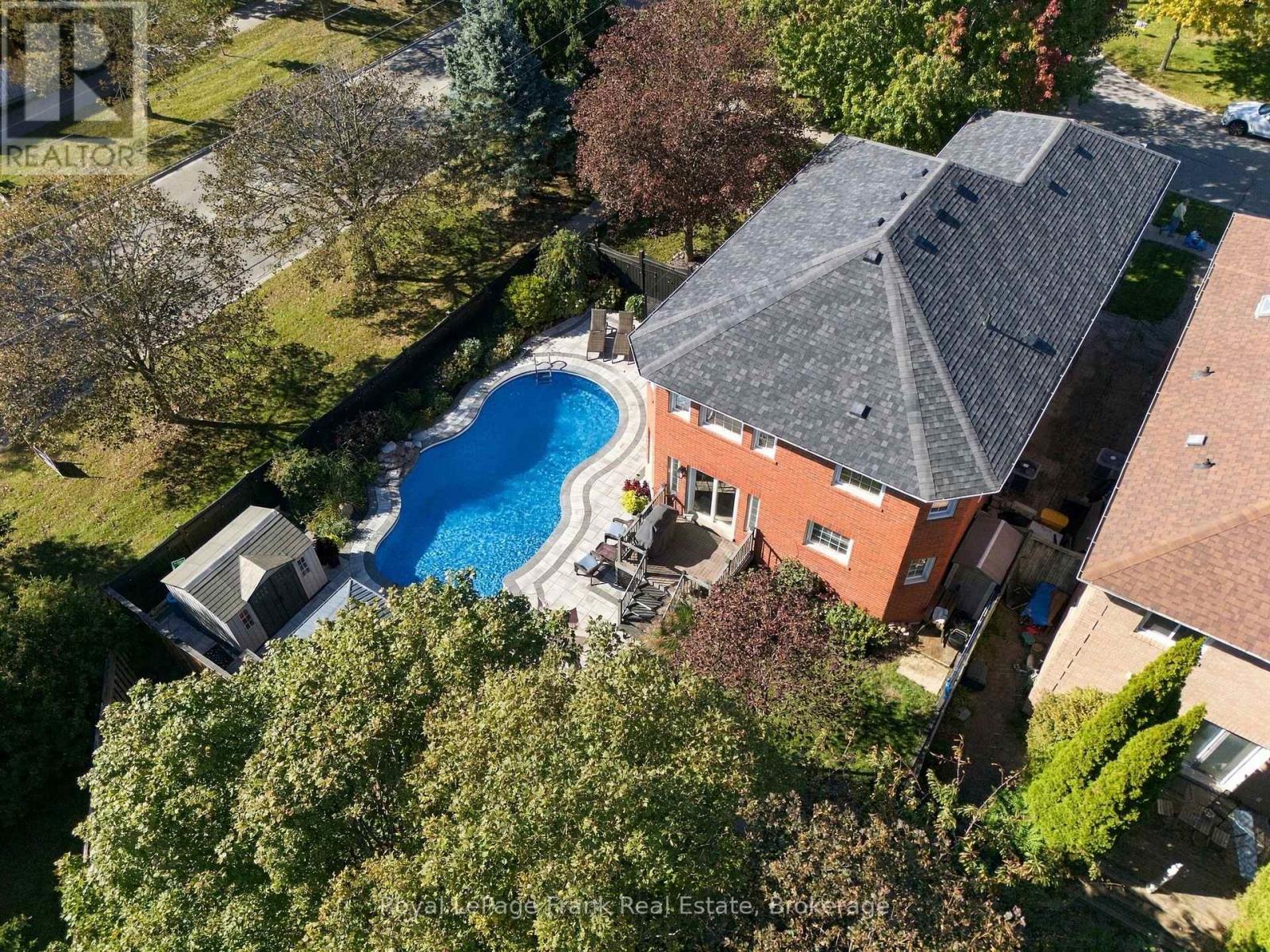 58 PARNELL CRESCENT - Image 47