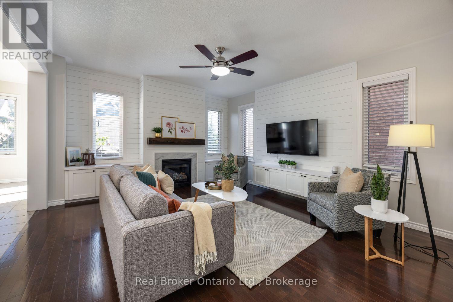 110 SUMERSFORD DRIVE - Image 18
