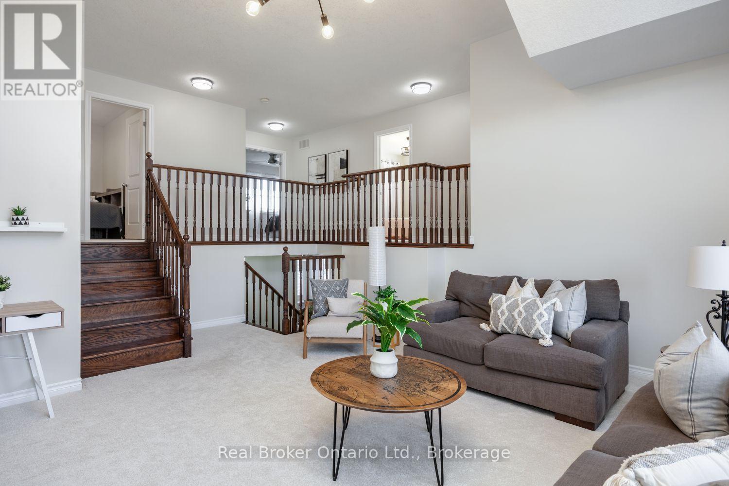 110 SUMERSFORD DRIVE - Image 24