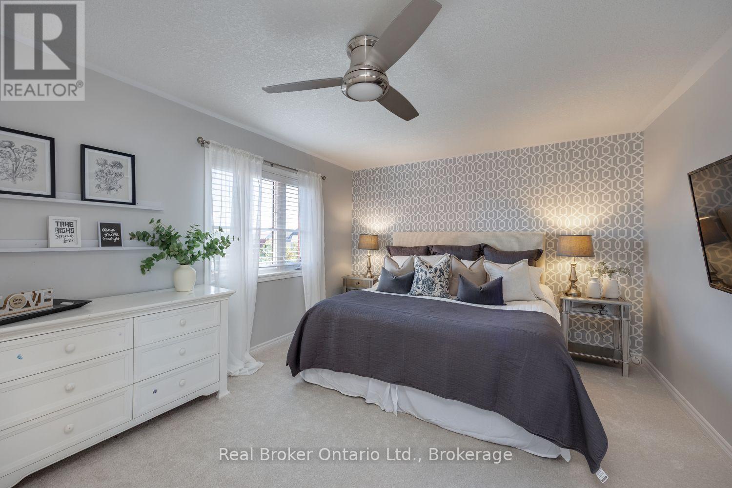 110 SUMERSFORD DRIVE - Image 26