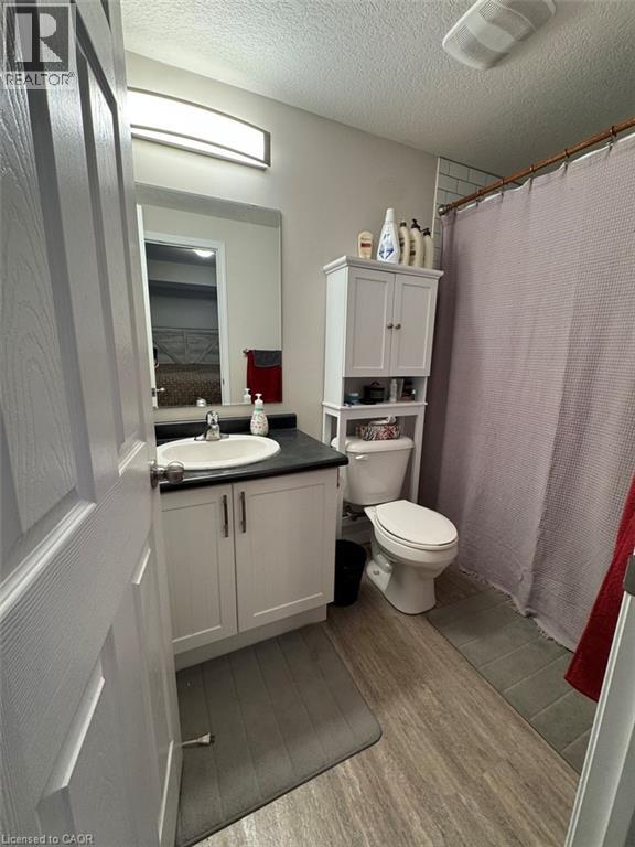 205 RACHEL Crescent Unit# B, Kitchener — photo 10