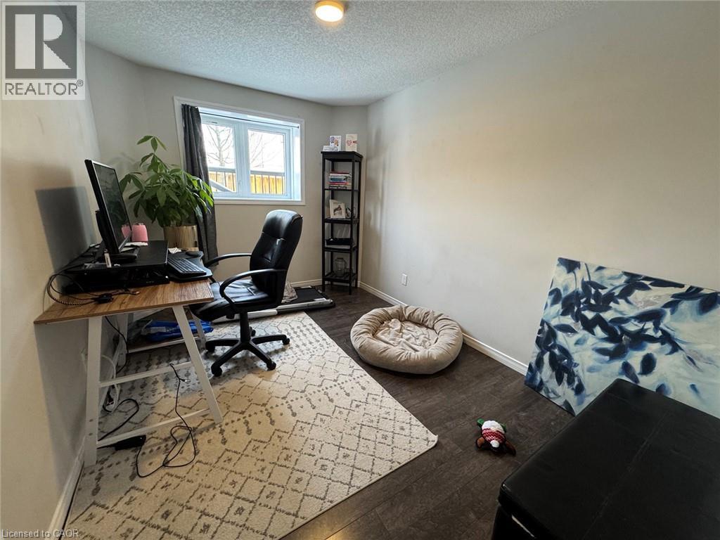 205 RACHEL Crescent Unit# B, Kitchener — photo 12