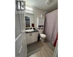Kitchen - 205 Rachel Crescent Unit# B, Kitchener, ON N2R0H7 Photo 10