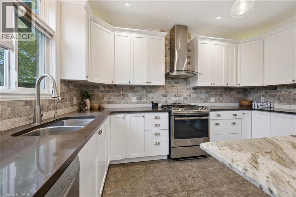 7 HARDY Street, Guelph — photo 10