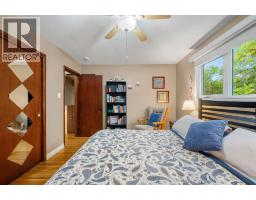Living room - 4116 Brisebois Drive Nw, Calgary, AB T2L2E7 Photo 13