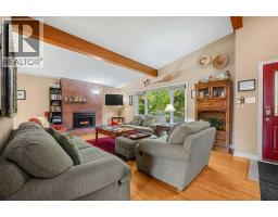 4116 Brisebois Drive NW - photo 2