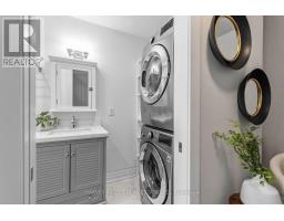 61 Appleton Avenue, Toronto, ON M6E3A4 Photo 18