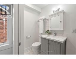 61 Appleton Avenue, Toronto, ON M6E3A4 Photo 19