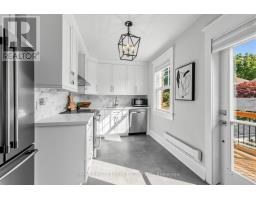 61 Appleton Avenue, Toronto, ON M6E3A4 Photo 21