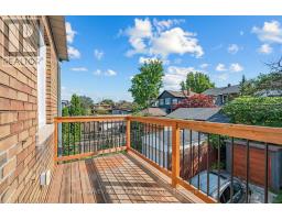 61 Appleton Avenue, Toronto, ON M6E3A4 Photo 25