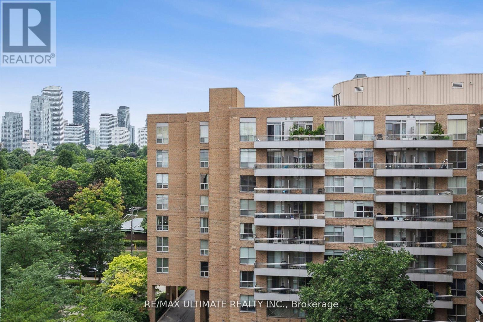 #PH14 300 BALLIOL STREET - 32