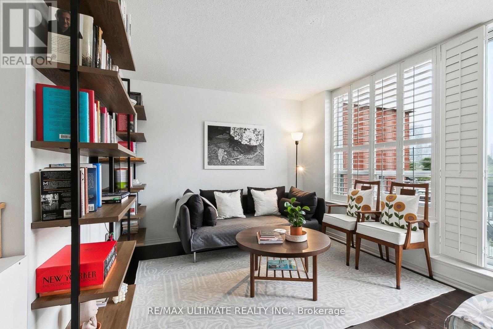 #PH14 300 BALLIOL STREET - 8